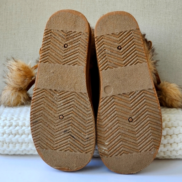 FABKIDS Fur Pom Pom Fuzzy Brown Boots  Braided Accents - Kids, Size 12 - Picture 12 of 16